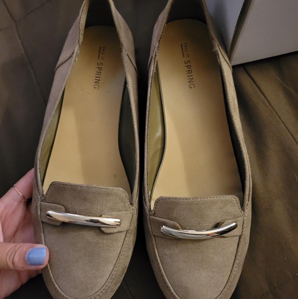 Beige flats